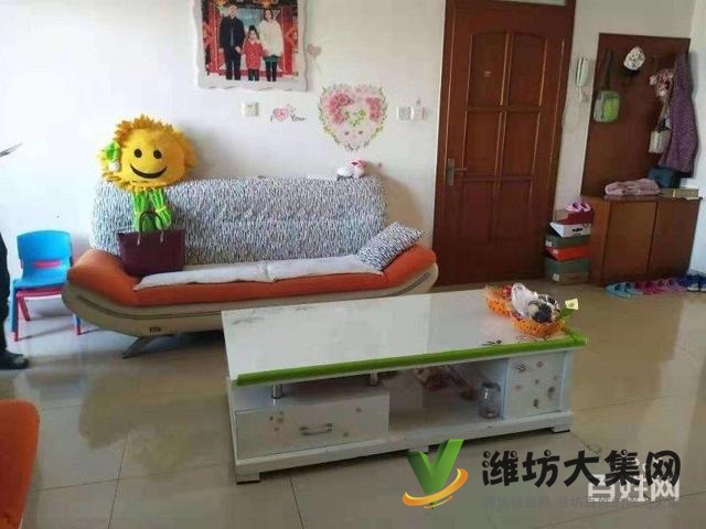 30來(lái)萬(wàn)青云山小學(xué)，東埠中學(xué)近2室精裝，房子板正維護(hù)好